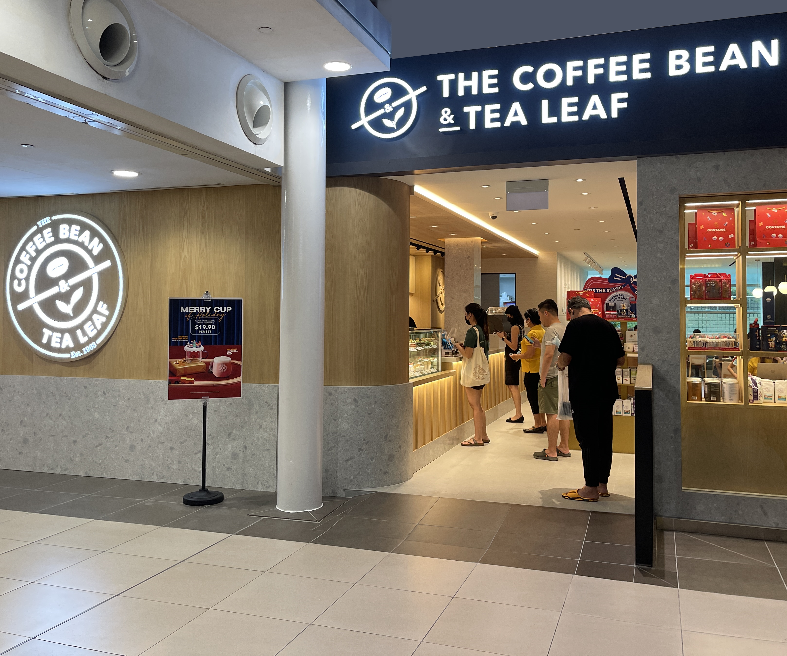 The Coffee Bean & Tea Leaf | Cafe & Dessert Bar | Bakery